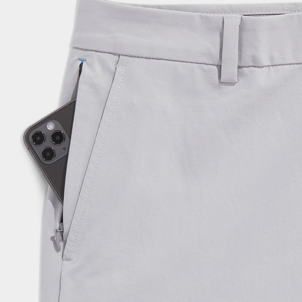 Vineyard Vines Men's 9 Inch On-The-Go Shorts