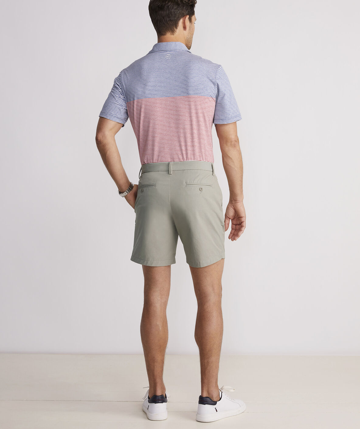 Vineyard Vines 7 Inch On-The-Go Shorts