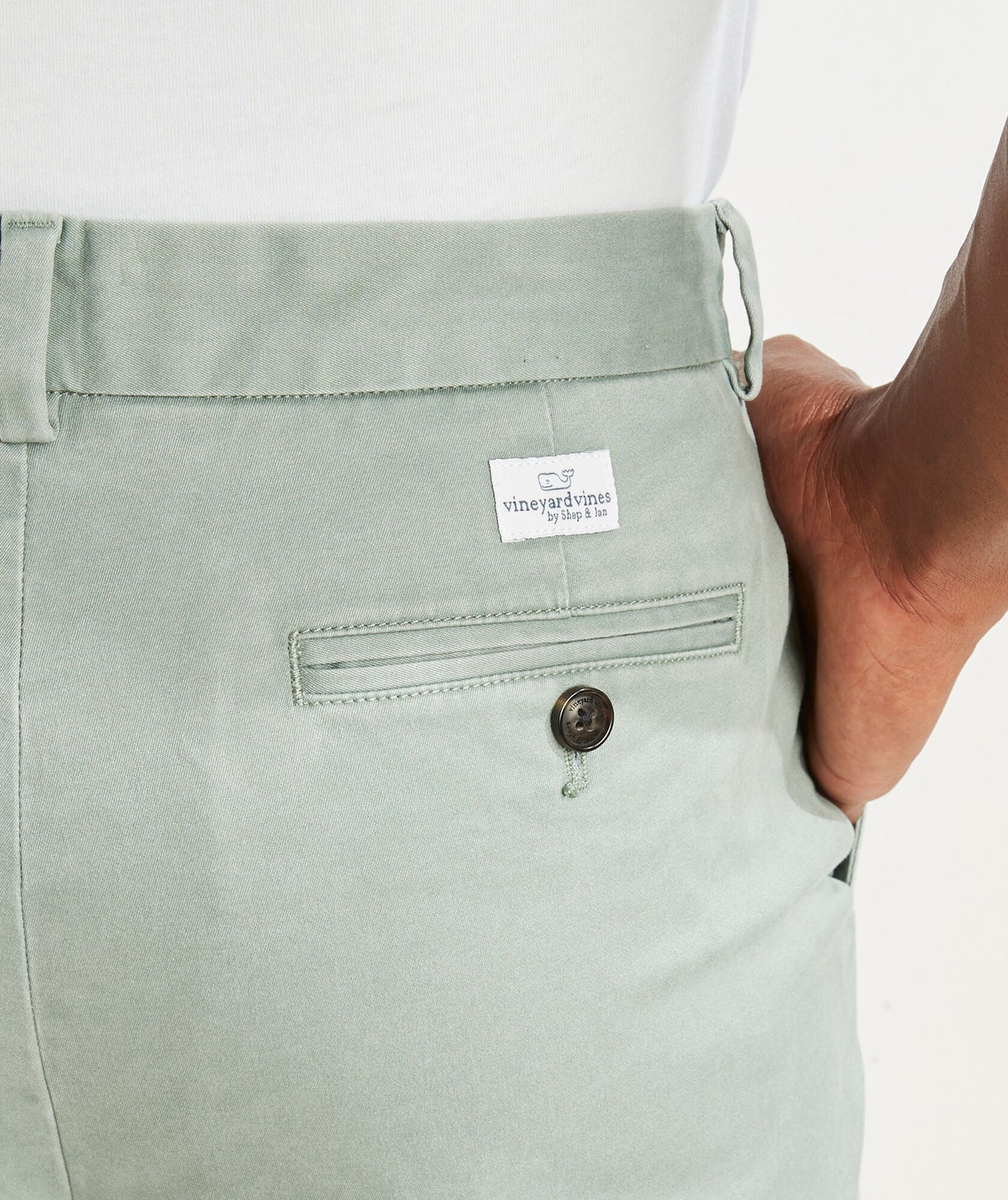 Vineyard Vines Men's 9 Inch Stretch Breaker Shorts