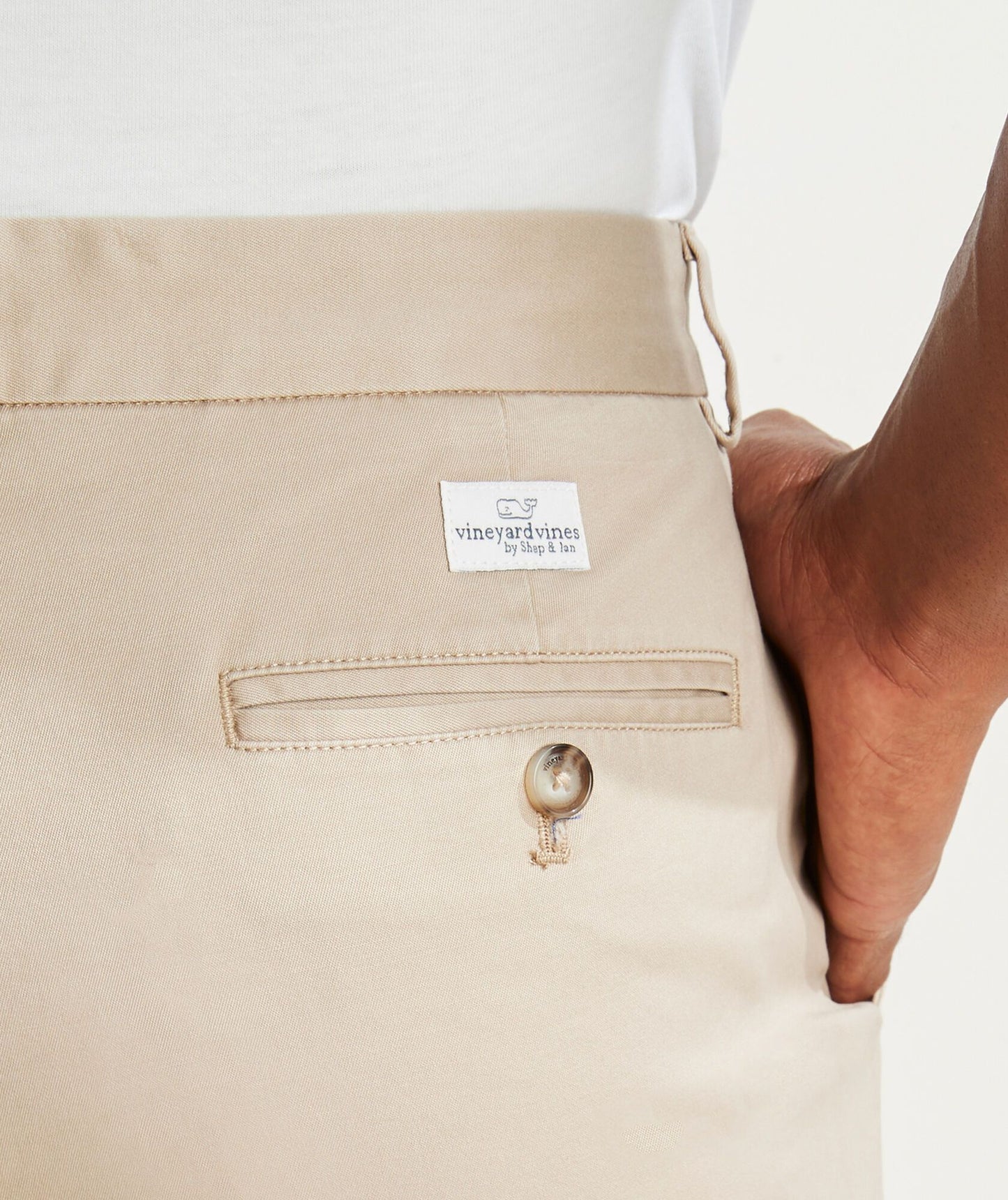 Vineyard Vines Men's 9 Inch Stretch Breaker Shorts