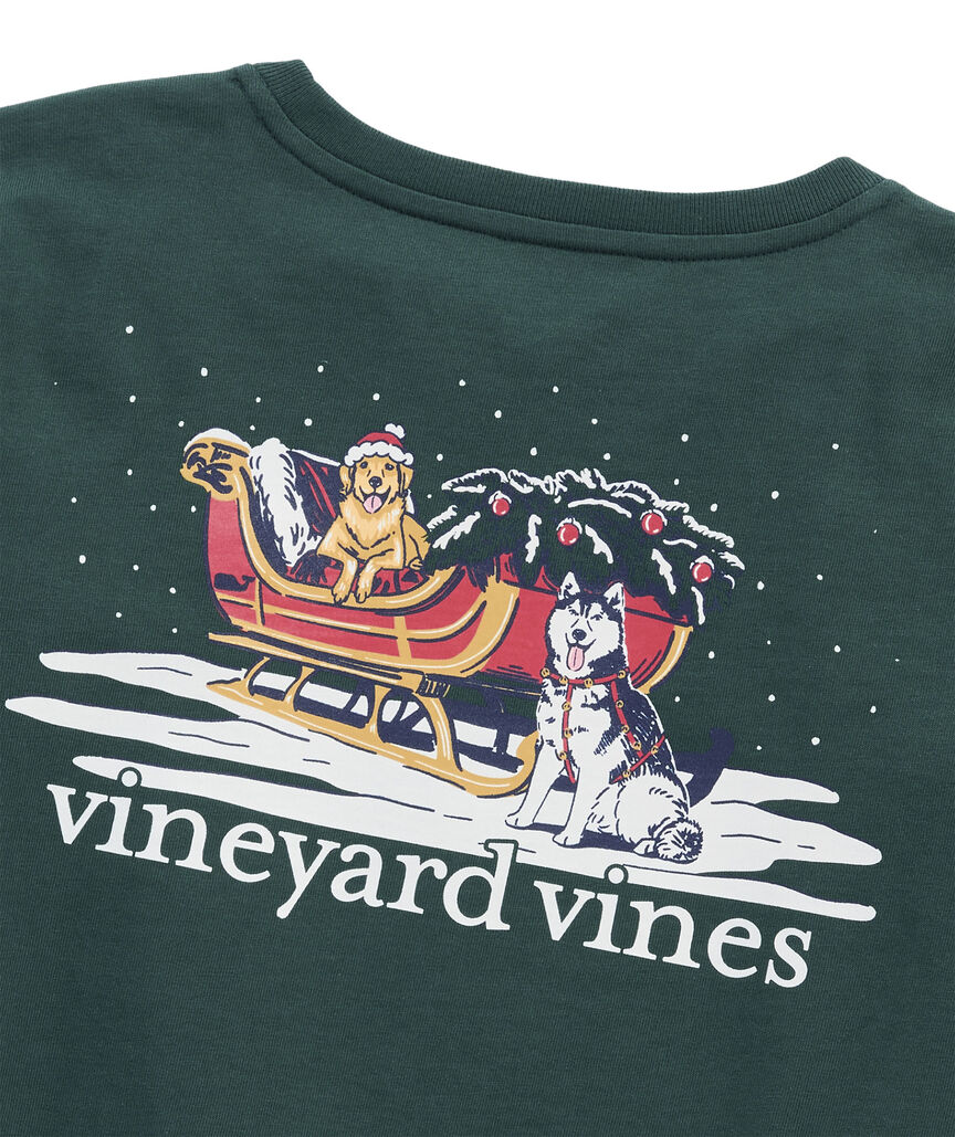 Vineyard Vines Women's Sleigh Dogs Long-Sleeve Pocket Tee