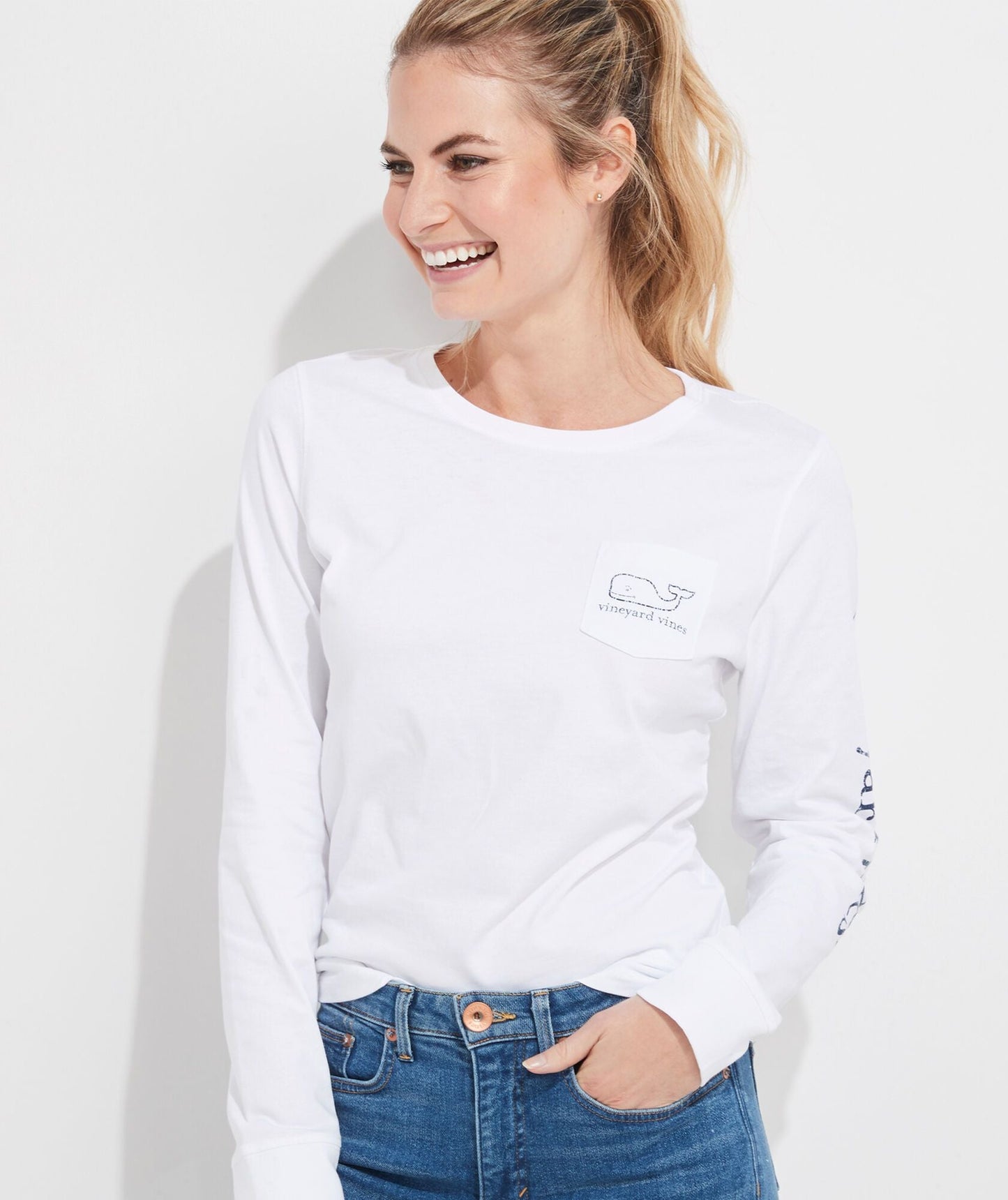 Vineyard Vines Vintage Whale Long-Sleeve Print Tee