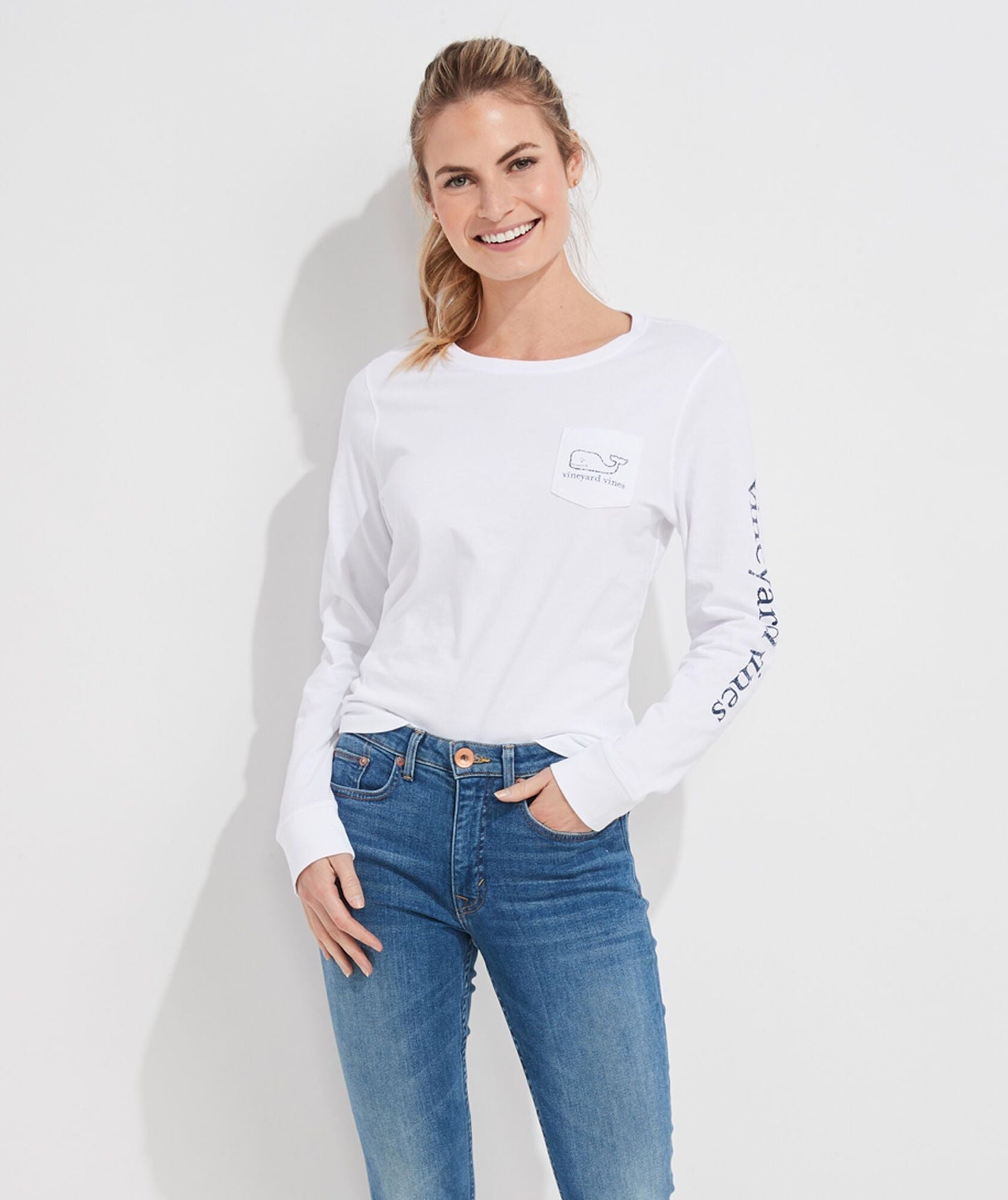 Vineyard Vines Vintage Whale Long-Sleeve Print Tee