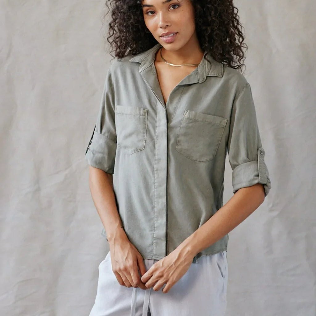 Bella Dahl Split Back Button Down