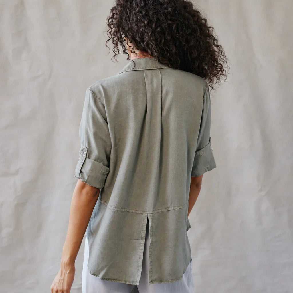 Bella Dahl Split Back Button Down