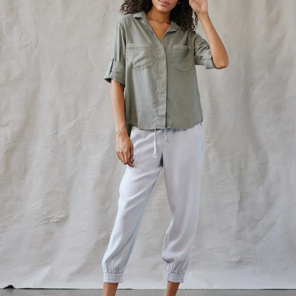 Bella Dahl Split Back Button Down