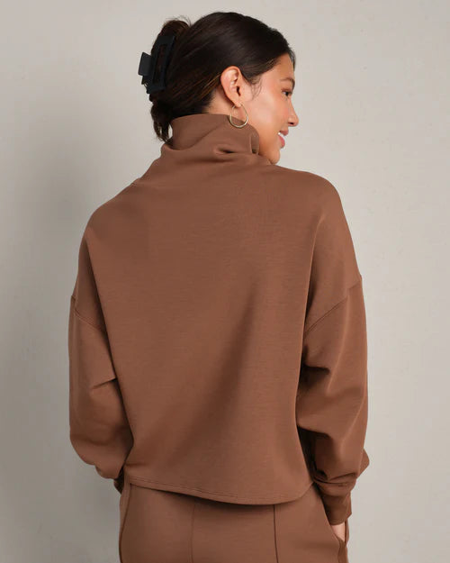 Rhone DreamGlow™ Mock Neck
