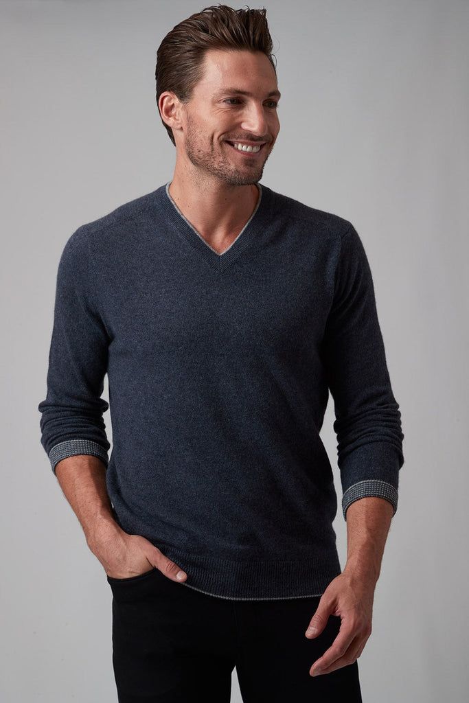 Raffi Garrett V-Neck Cashmere Sweater
