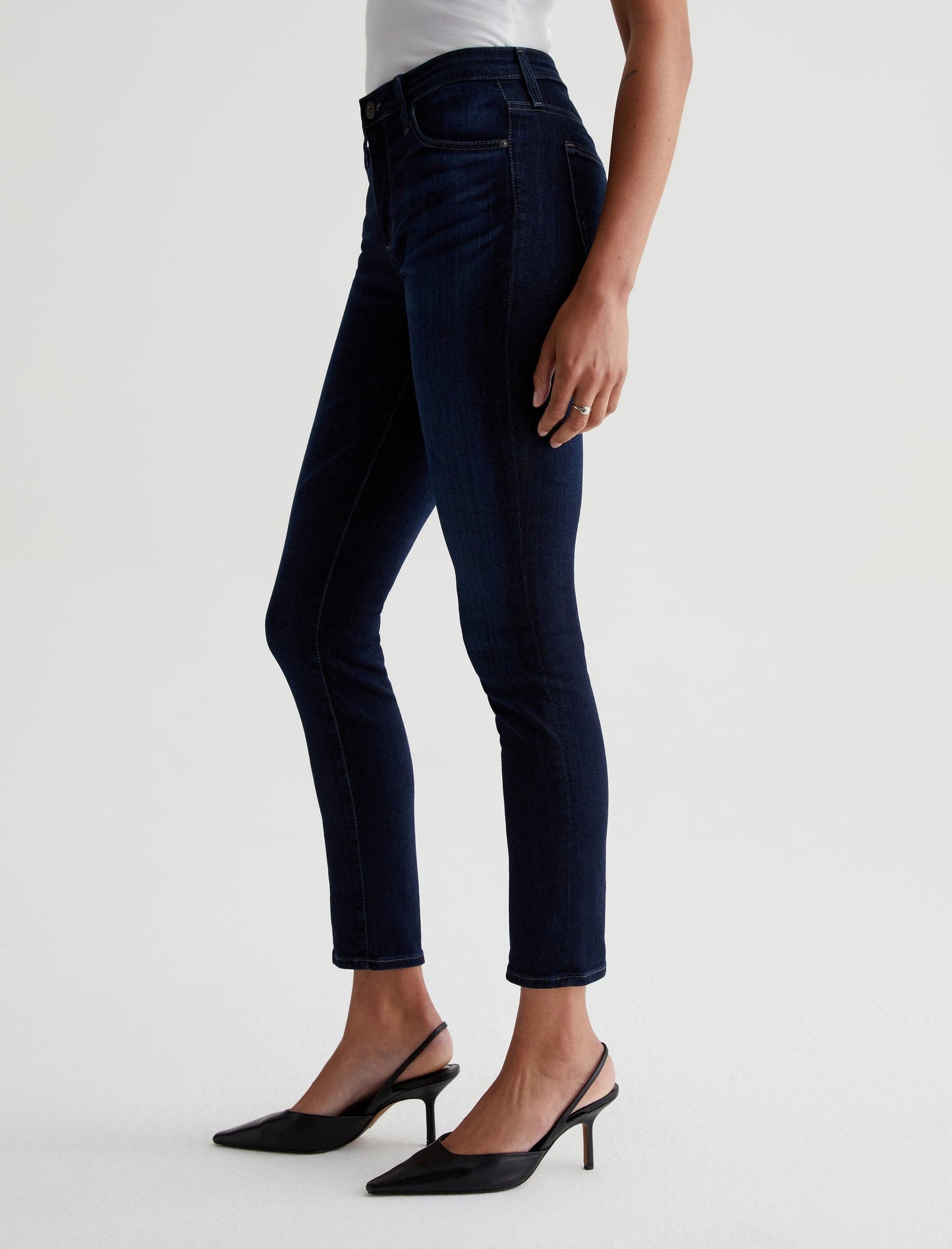 AG Women's Prima Cigarette Ankle Jean