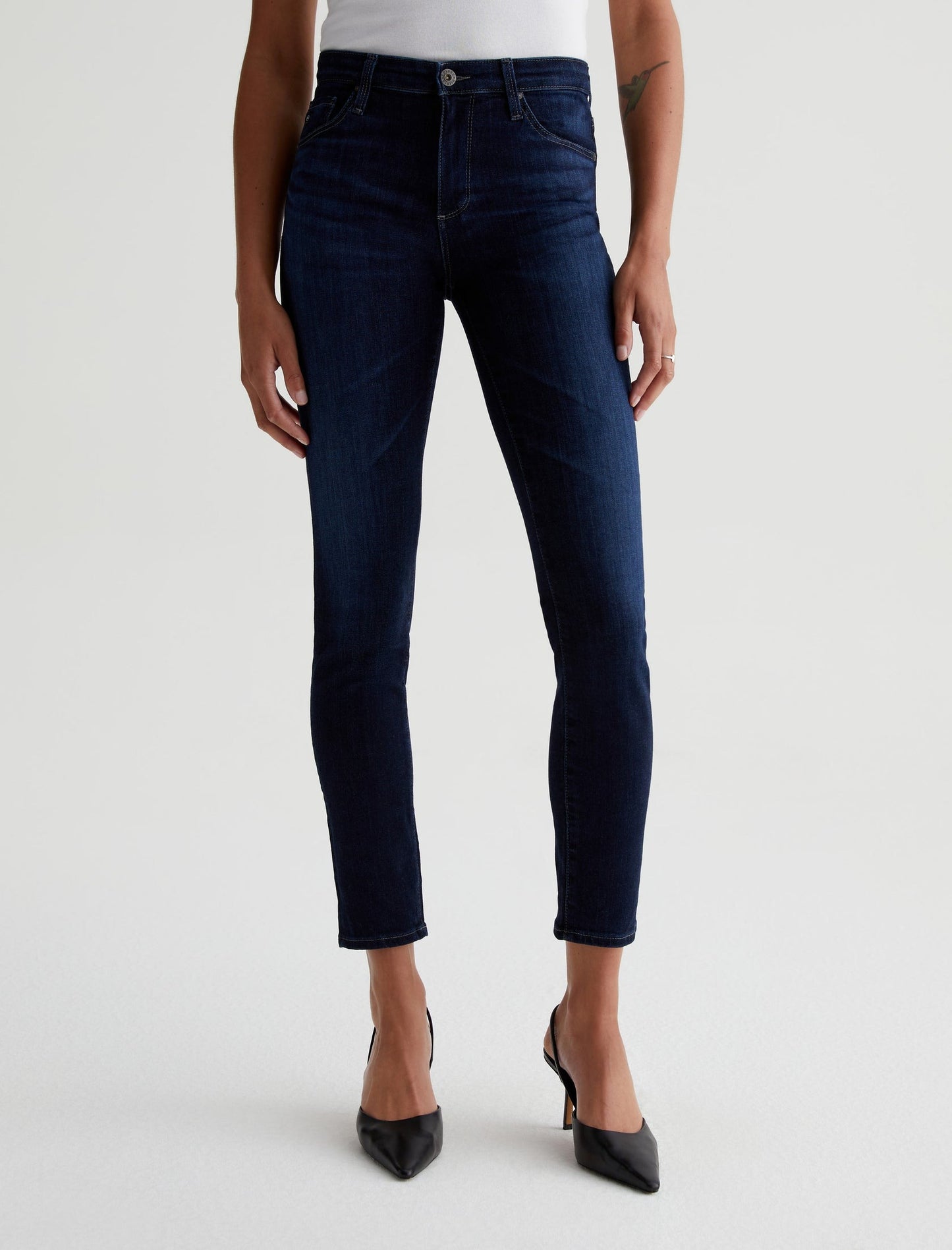 AG Women's Prima Cigarette Ankle Jean