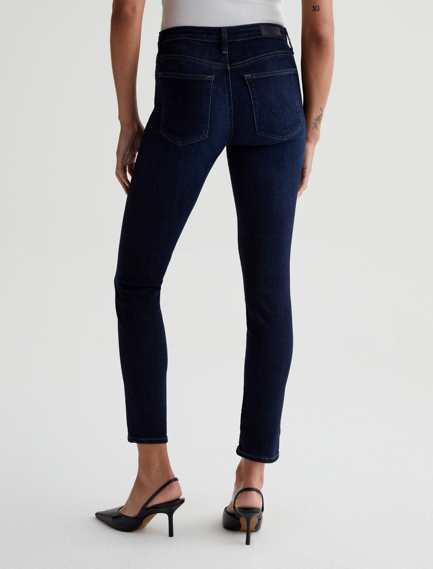 AG Women's Prima Cigarette Ankle Jean