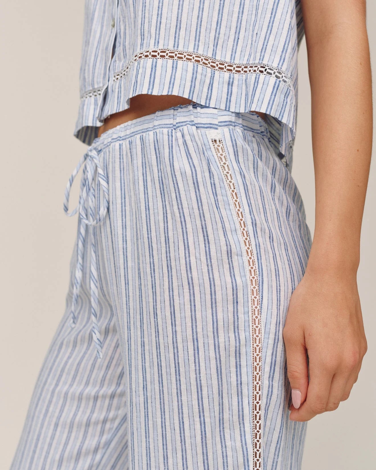 Bella Dahl Lattice Side Stripe Drawstring Pant