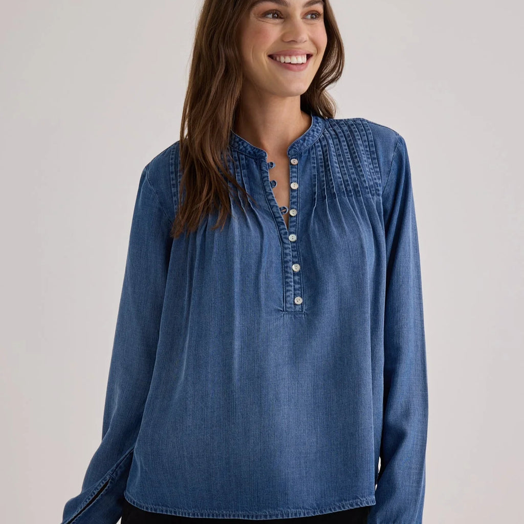 Bella Dahl Long Sleeve Pintuck Pullover
