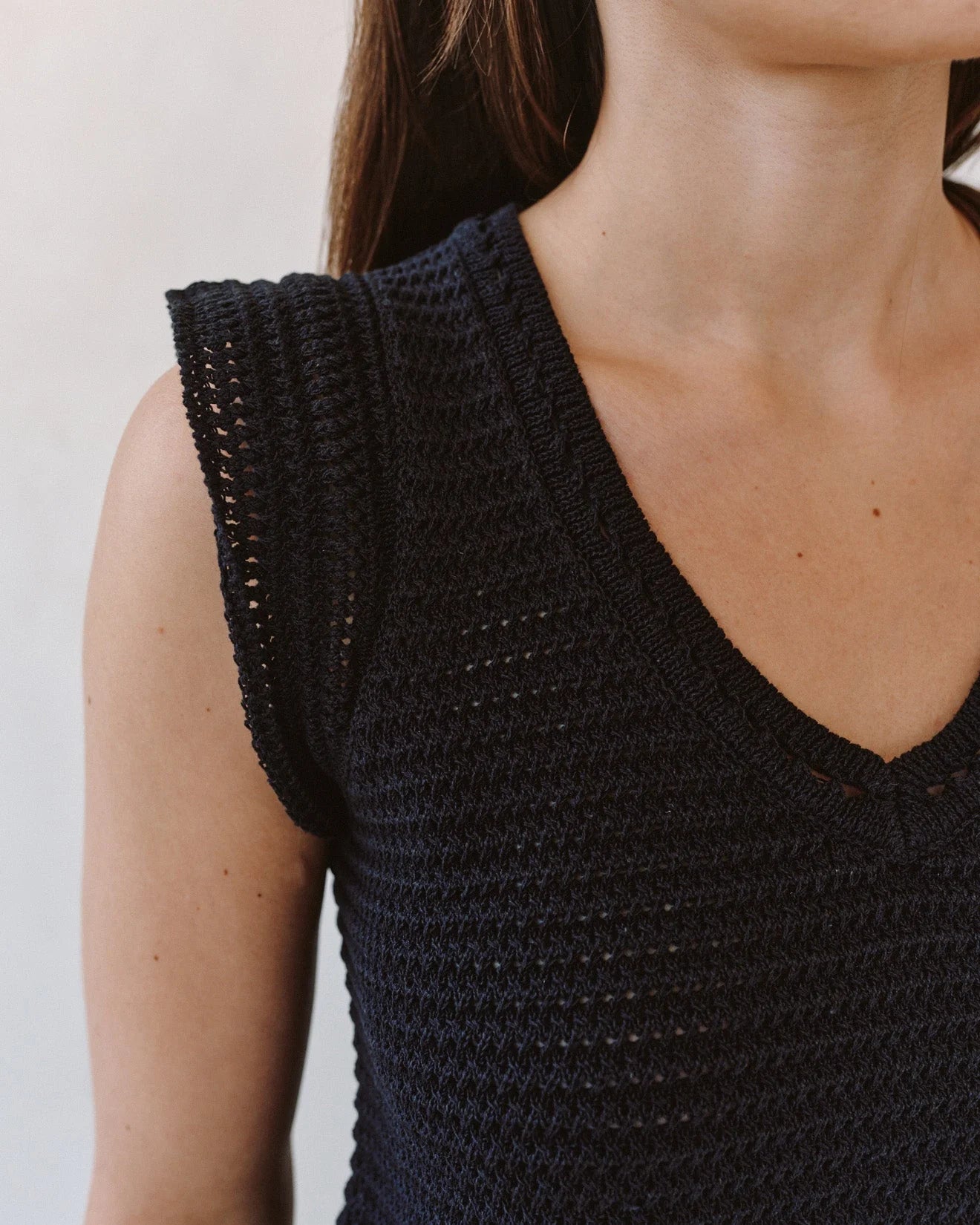 Bella Dahl Short Sleeve V-Neck Crochet Top