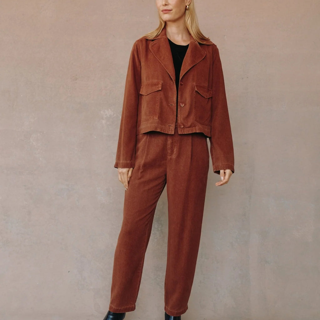 Bella Dhal Utility Crop Trench