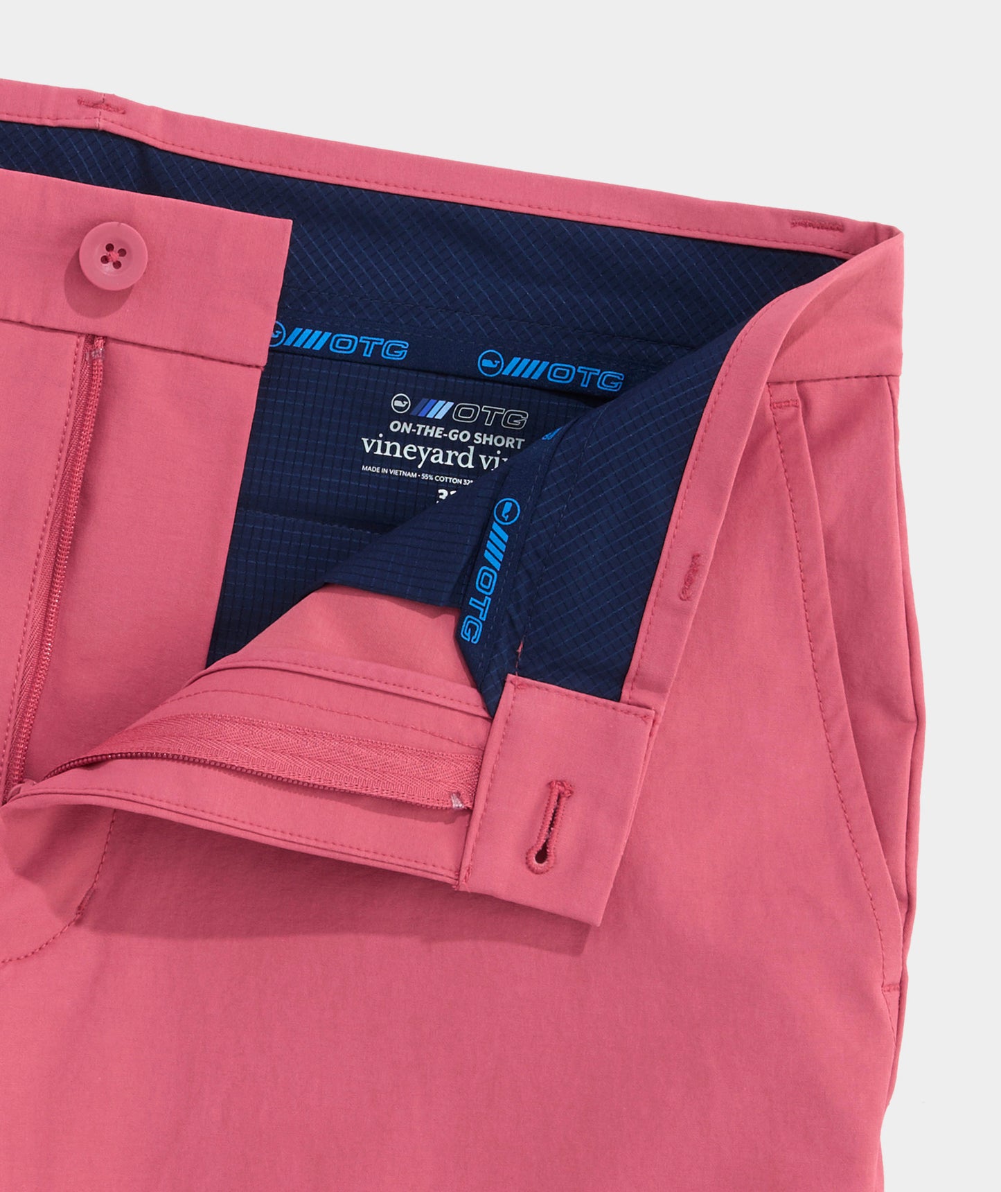 Vineyard Vines 7 Inch On-The-Go Shorts