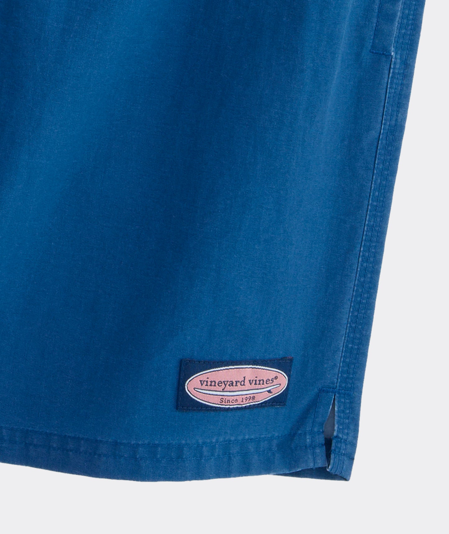 Vineyard Vines 6 Inch Island Swim Trunks