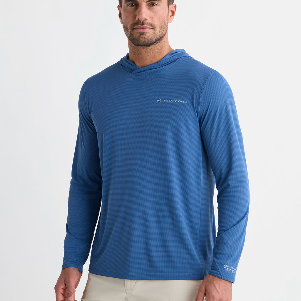 Vineyard Vines Sun Tech Hoodie Tee