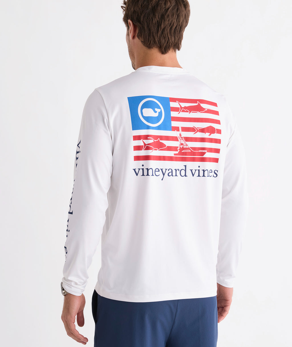 Vineyard Vines Performance Harbor Fish Flags Long-Sleeve Harbor Tee
