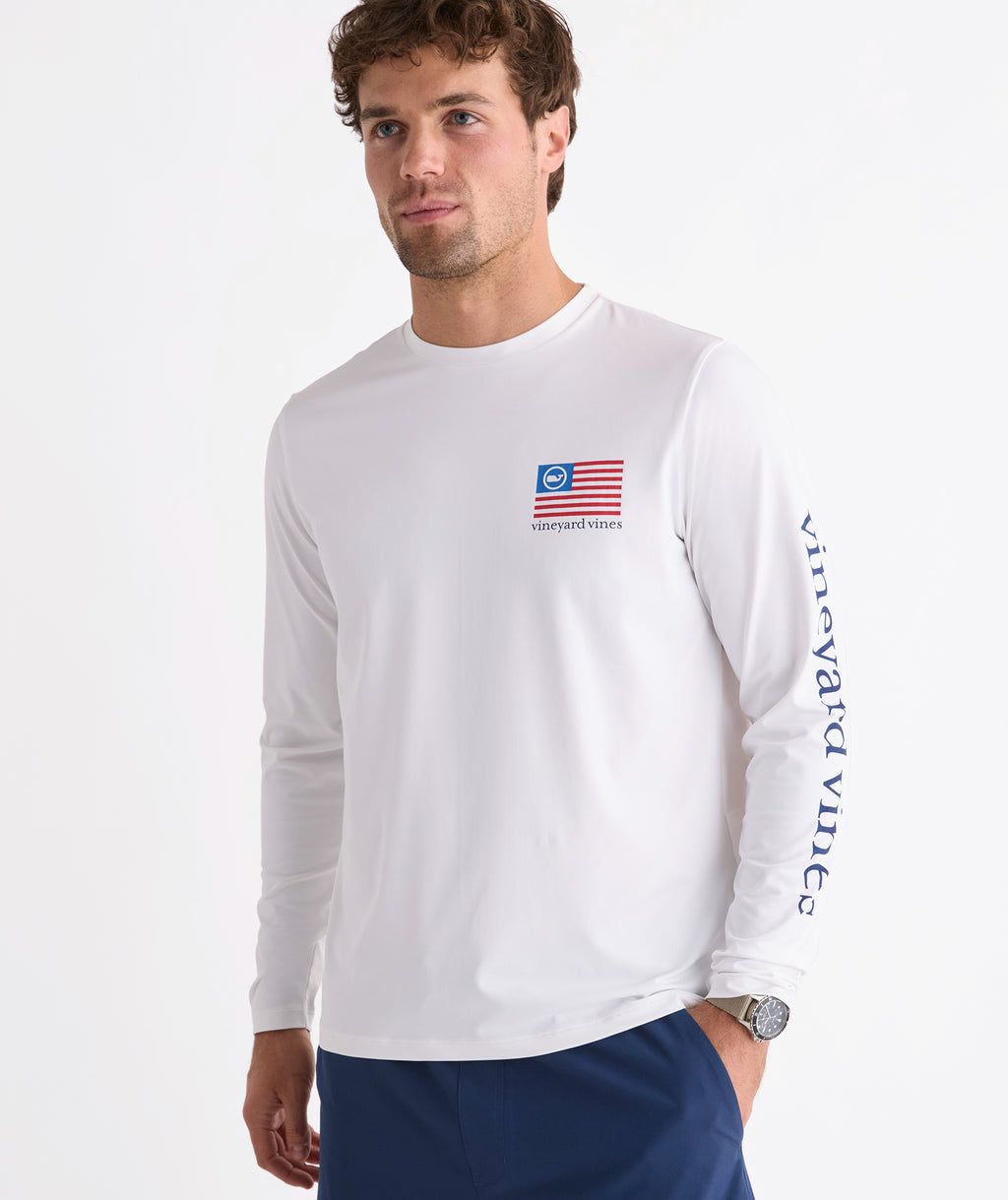 Vineyard Vines Performance Harbor Fish Flags Long-Sleeve Harbor Tee