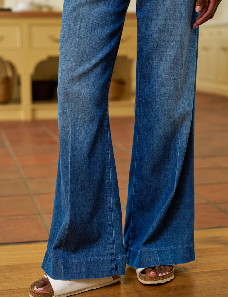 Frank & Eileen West Village NYC Wide-Leg Trouser