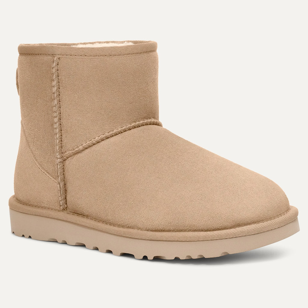 UGG® Women's Classic Mini II Boot