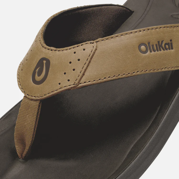 Olukai Men's Pili Waterproof Leather Sandals