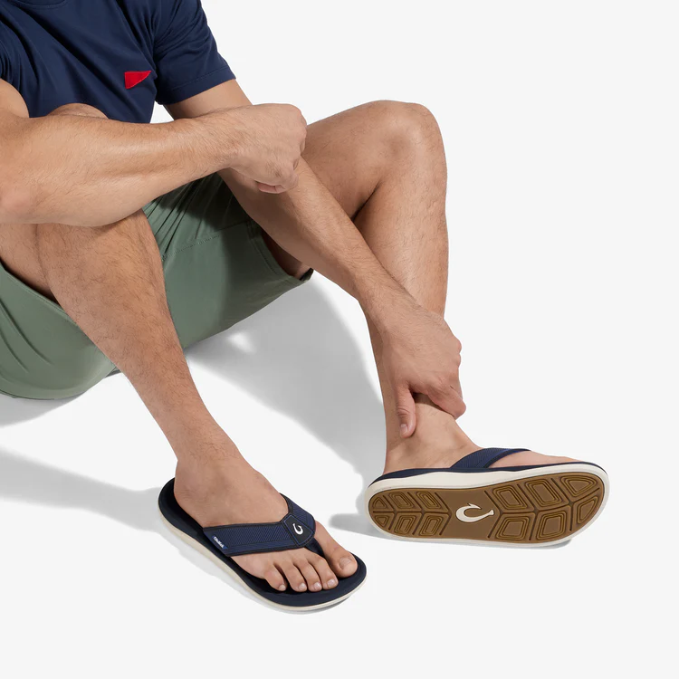 Olukai Men's ʻAhi Kai Beach Sandals