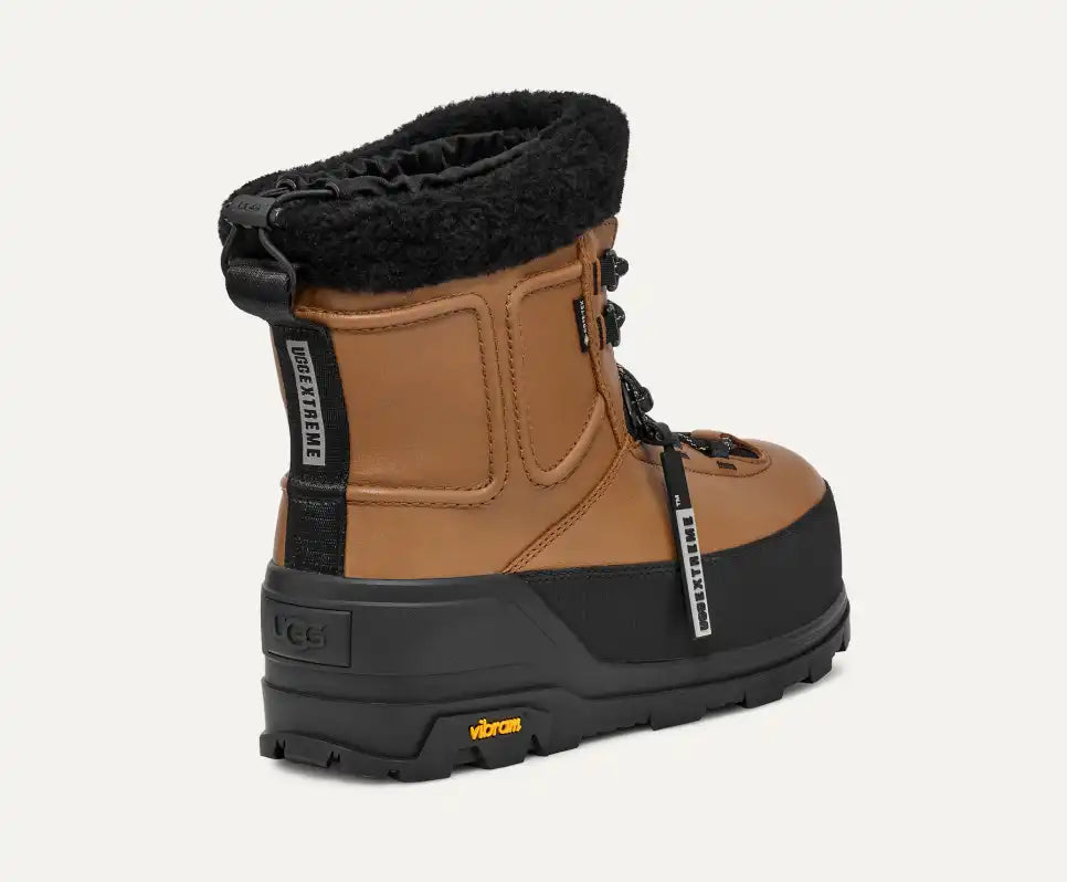 UGG® Men's Shasta Boot Mid