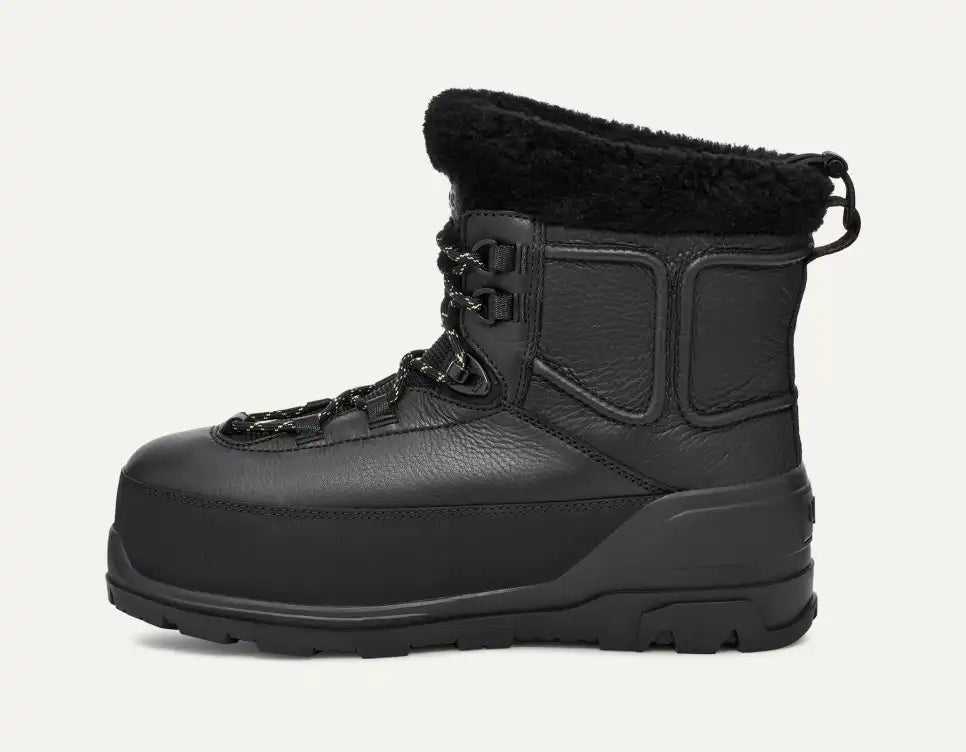 UGG® Men's Shasta Boot Mid