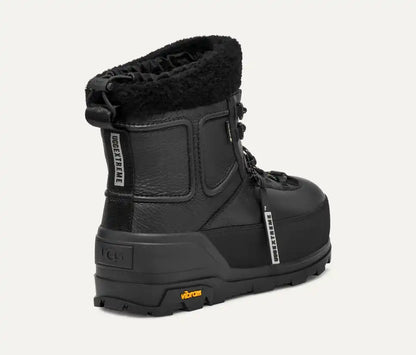 UGG® Men's Shasta Boot Mid