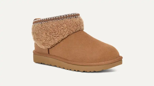 UGG® Women's Classic Ultra Mini Maxi Curly