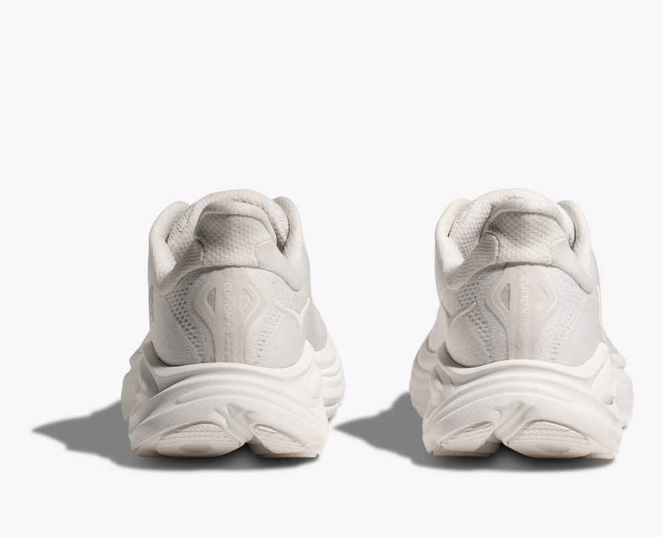 Hoka Women's Clifton 10 Sneaker