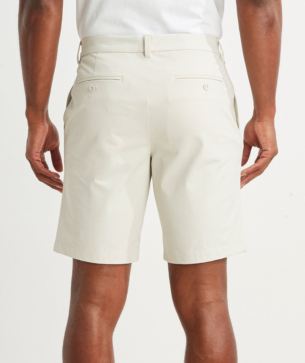 Vineyard Vines Men's 9 Inch On-The-Go Shorts