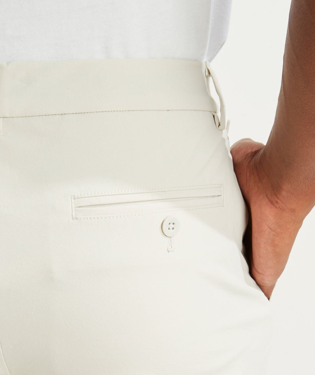 Vineyard Vines Men's 9 Inch On-The-Go Shorts