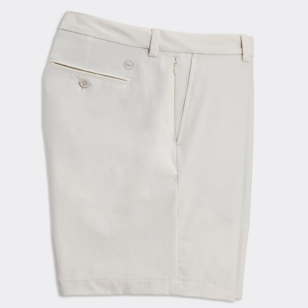 Vineyard Vines Men's 9 Inch On-The-Go Shorts