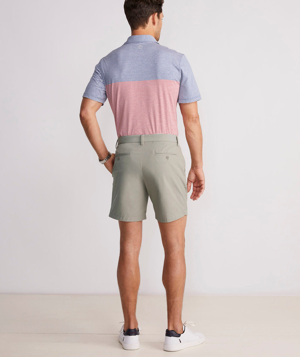 Vineyard Vines 7 Inch On-The-Go Shorts