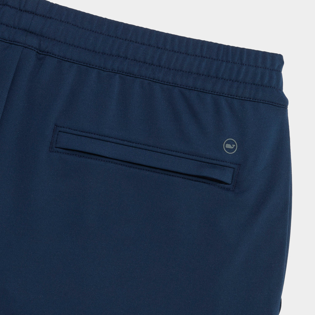Vineyard Vines Performance 6 Inch Clubhouse Shorts