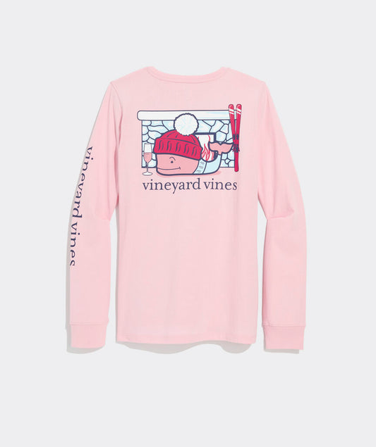 Vineyard Vines Women's Après Ski Fireplace Whale Long-Sleeve Pocket Tee