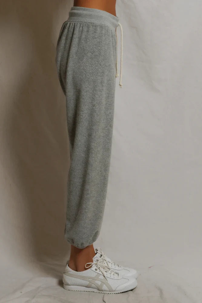 Perfect White Tee Gogo Loop Terry Sweatpant