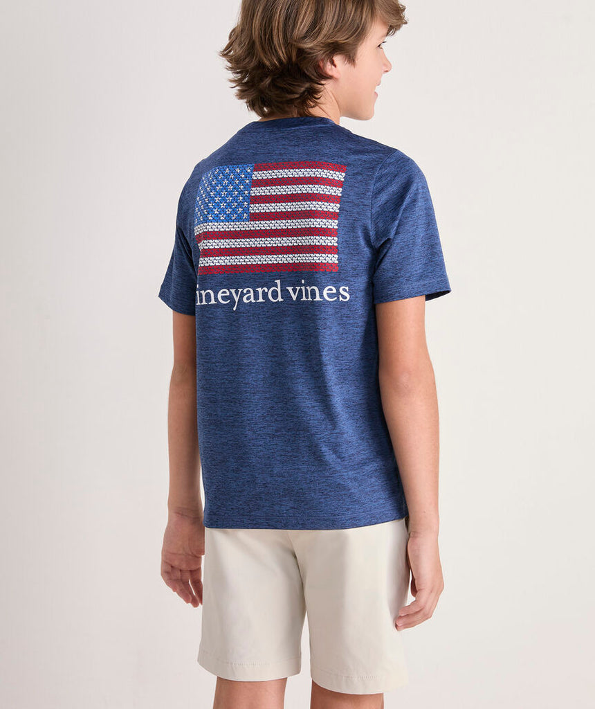Vineyard Vines Boys' American Flag Whales Short-Sleeve Harbor Sun Performance Tee