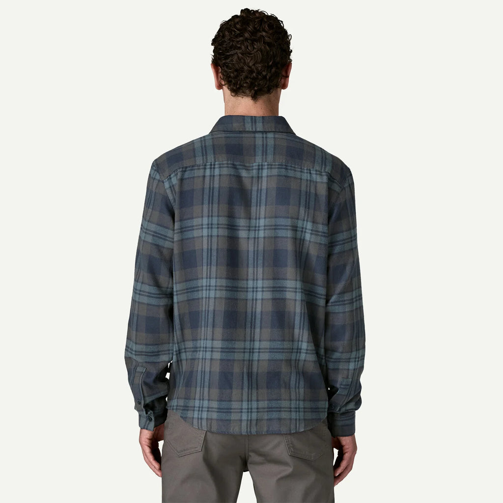 Patagonia Men's Long-Sleeved Lightweight Fjord Flannel Shirt
