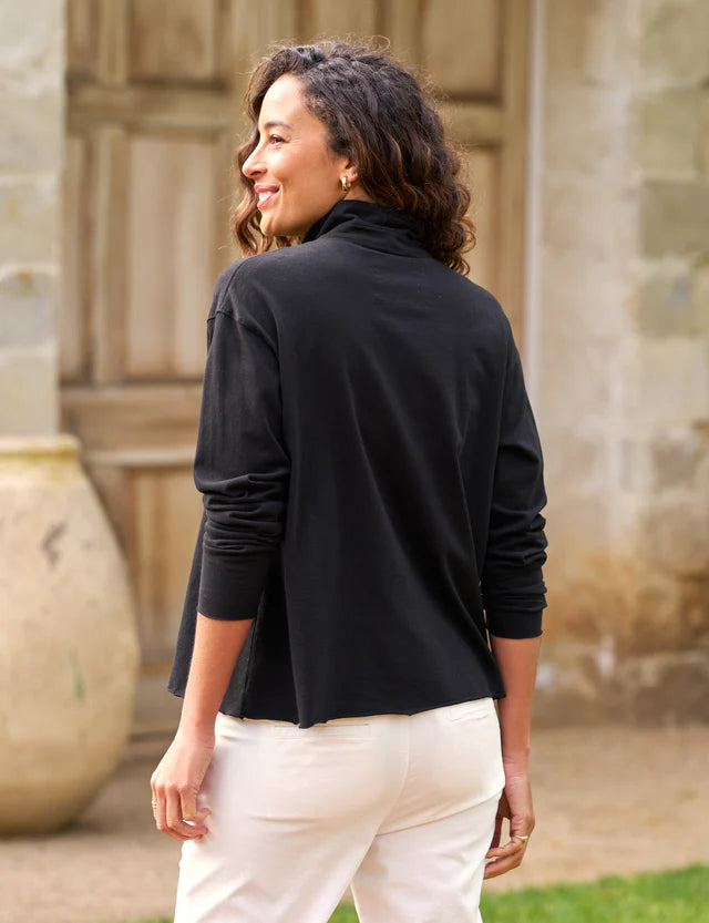 Frank & Eileen Patrick Popover Henley