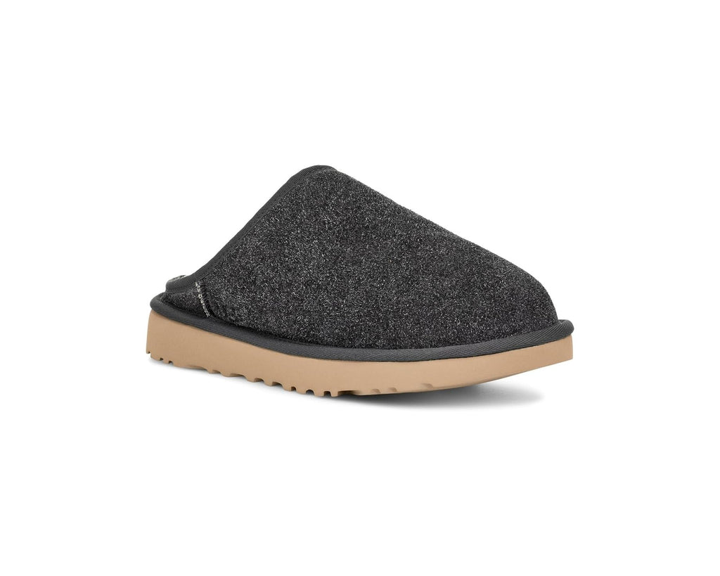 UGG® Men's Classic Slip-On