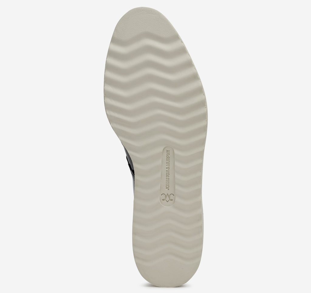 Johnston & Murphy Mitzi Zipper Bootie