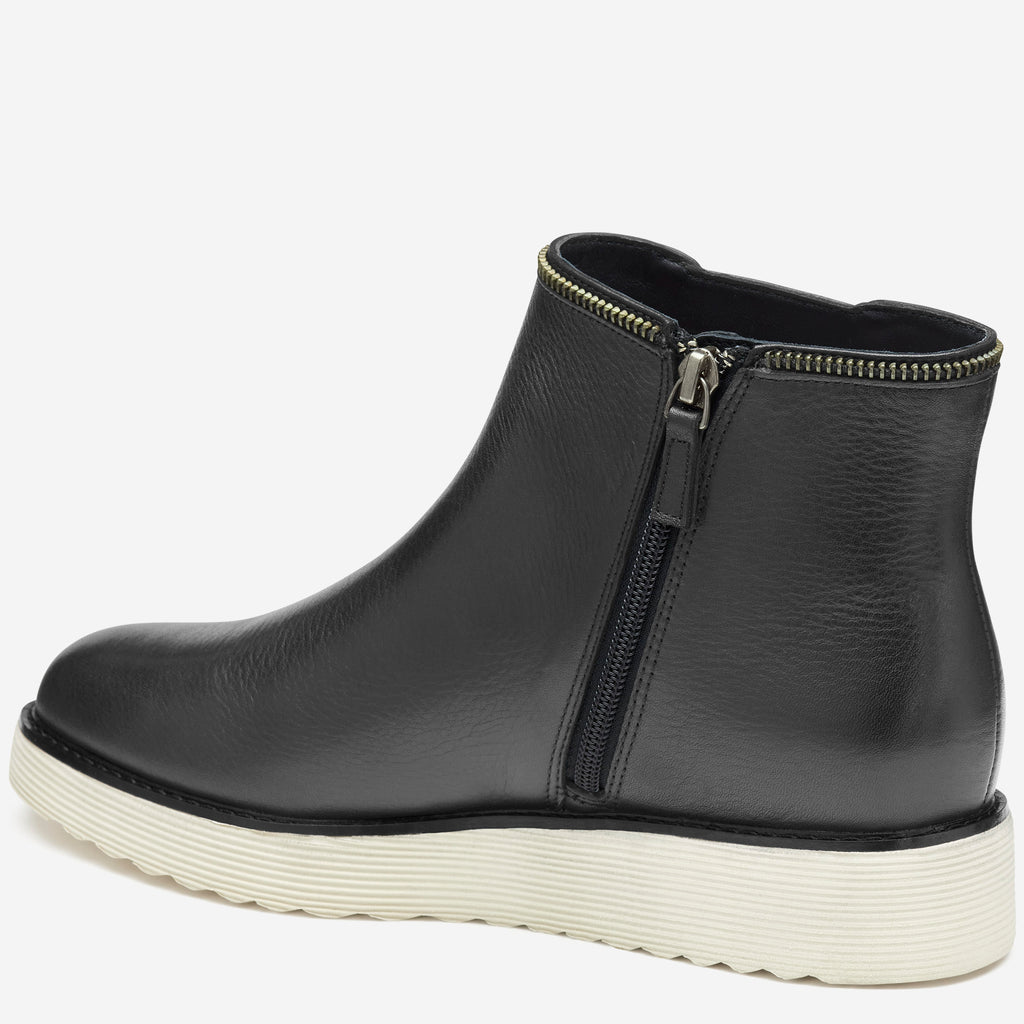 Johnston & Murphy Mitzi Zipper Bootie
