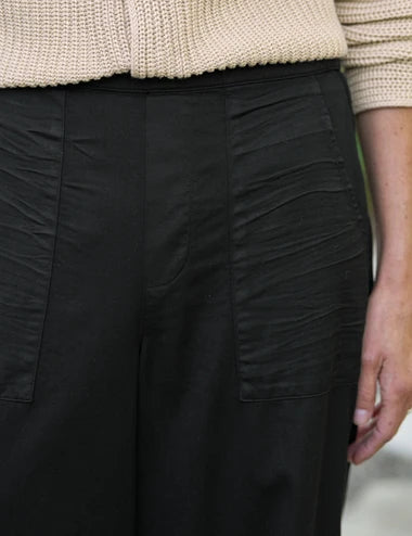Frank and Eileen Madeline Patch Pocket Pull-On Pant
