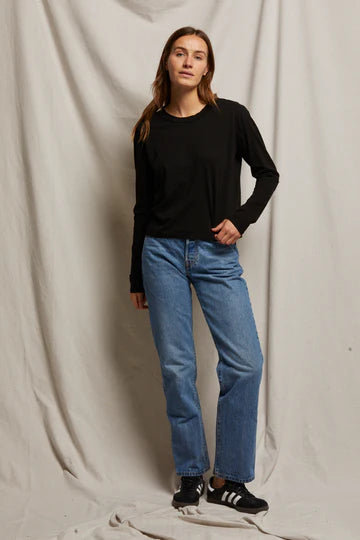 Perfect White Tee Axel Boxy Long Sleeve Crew Tee