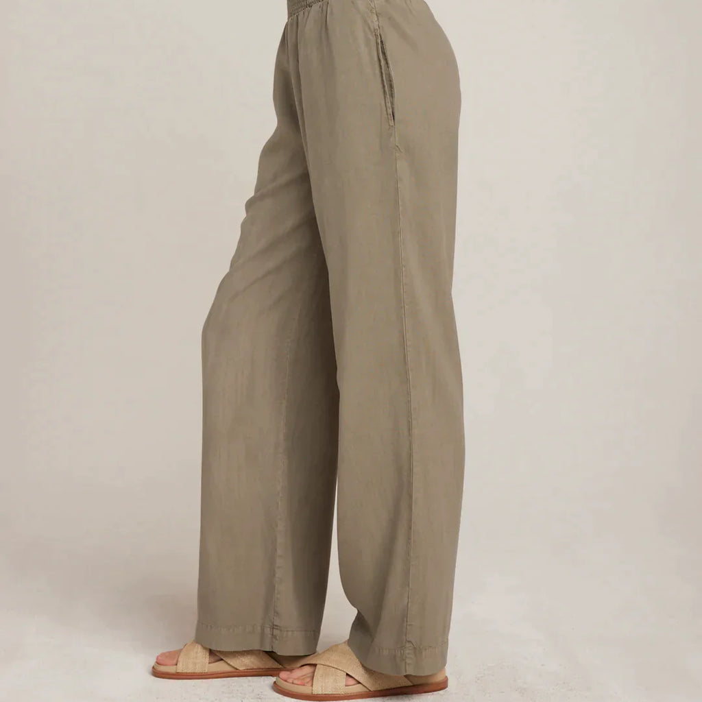 Bella Dahl Smocked Waist Wide Leg Pants