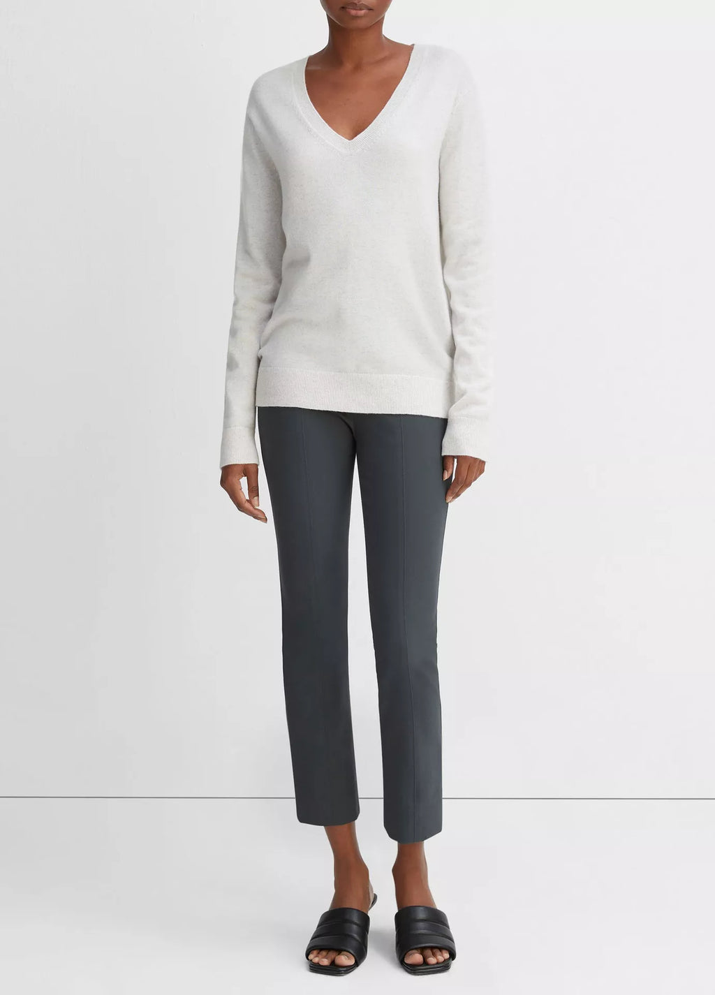 Vince Cashmere Weekend V-Neck Sweater